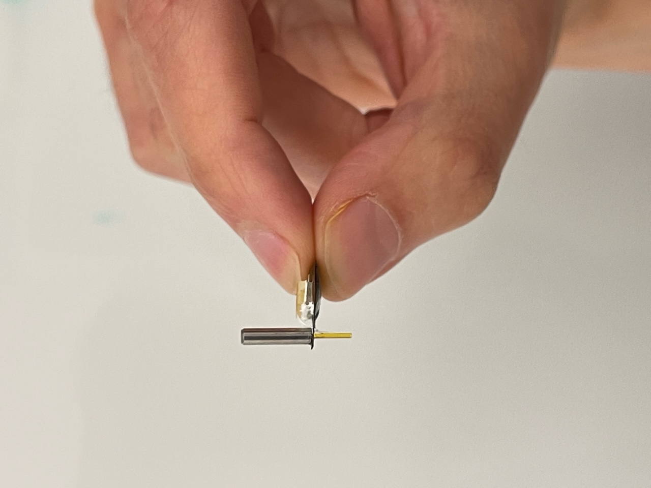 close up of the probe