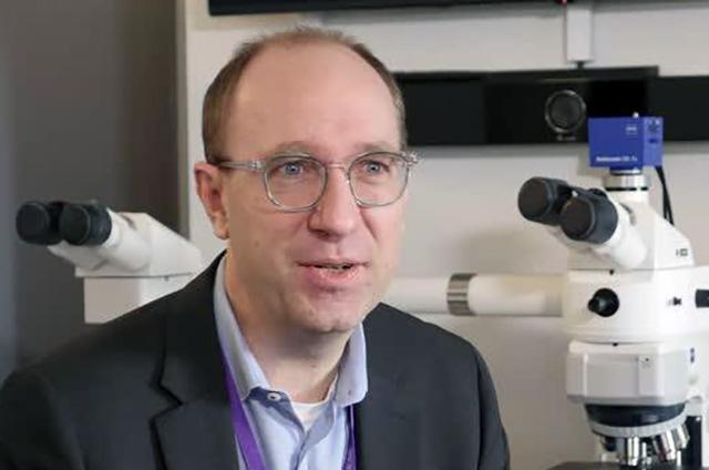 Media Name: colin-lab_image_crop.jpg