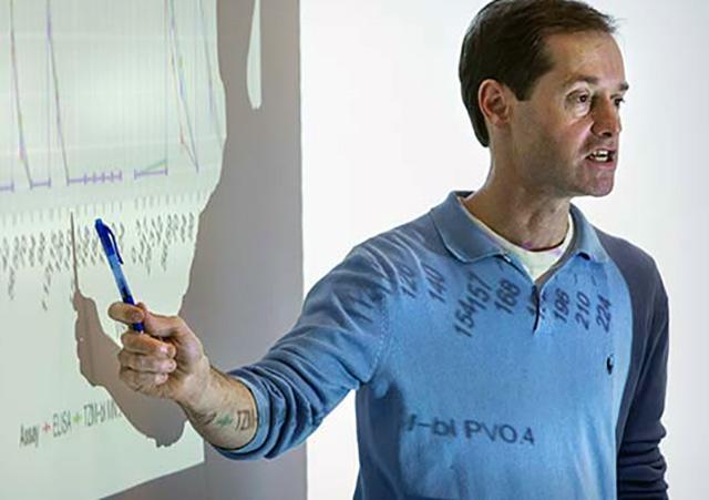 Media Name: dengue_peter_gilbertjpg.jpg