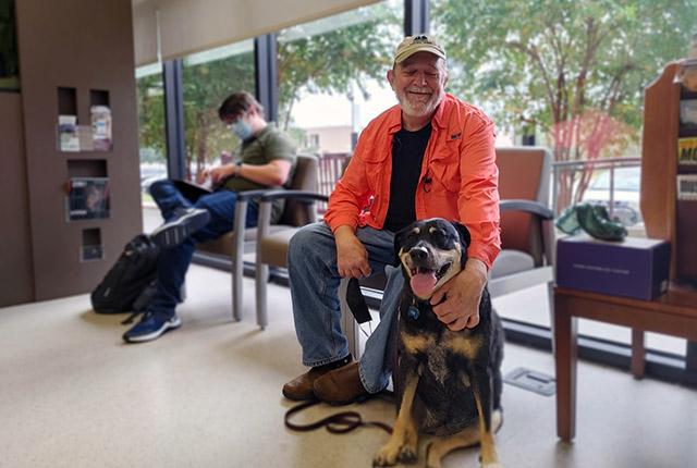 Media Name: dog_aging_project_crop_triad_pack_26663_-_zoe_2021-10-15.jpg