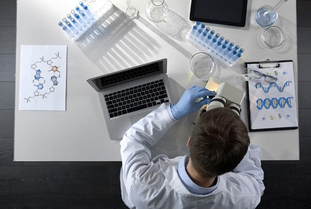 Media Name: science_research_publications_citations_crop_gettyimages-1026202612.jpg